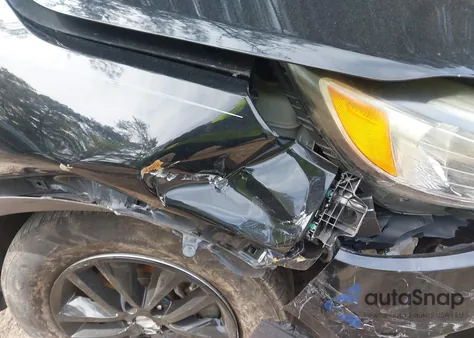 2017 Kia Sorento 2.4L L из США, поврежденный, VIN 5XYPG4A38HG275843